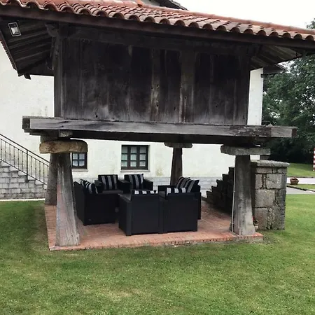 Buga شقة Posada De Llanes